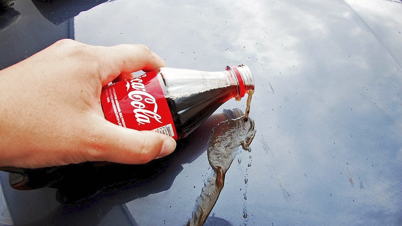 Cola