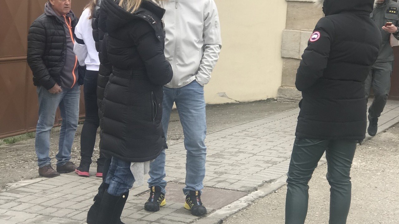 Fedor Flašík prišiel za Kočnerom do basy v dobrej nálade.