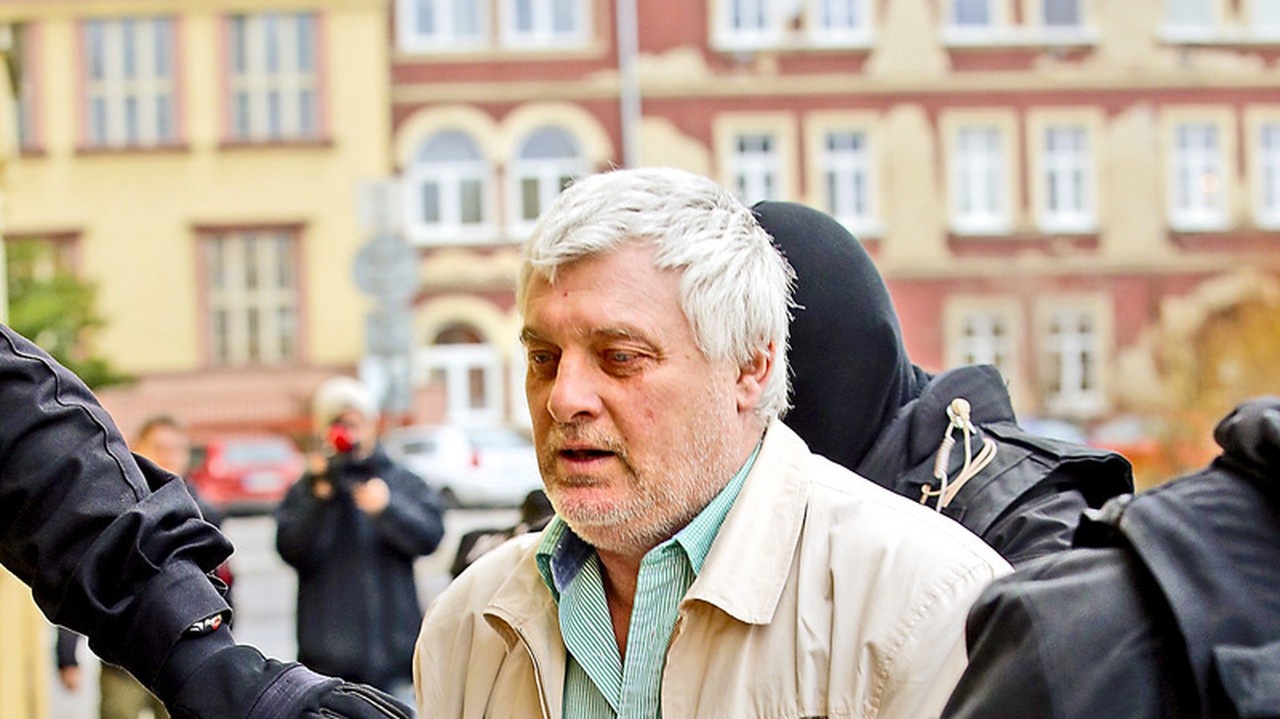 Podľa polície za výbuchom stojí Viliam Mišenka.