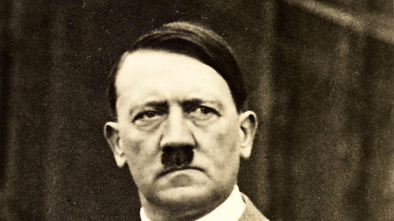 Troška sa zastal Hitlera v jednej zo svojich výpovedí.
