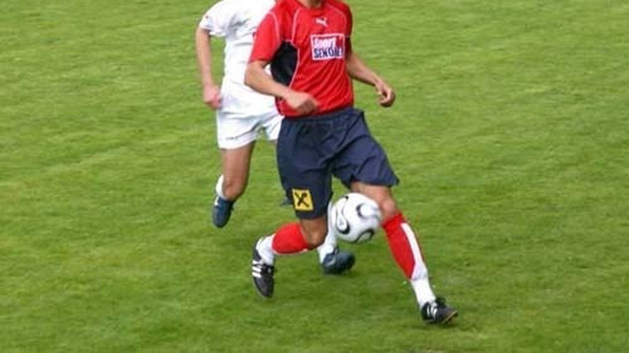 Zomrel bývalý futbalista Trnavy a Slovana Ľubomír Vnuk († 42)