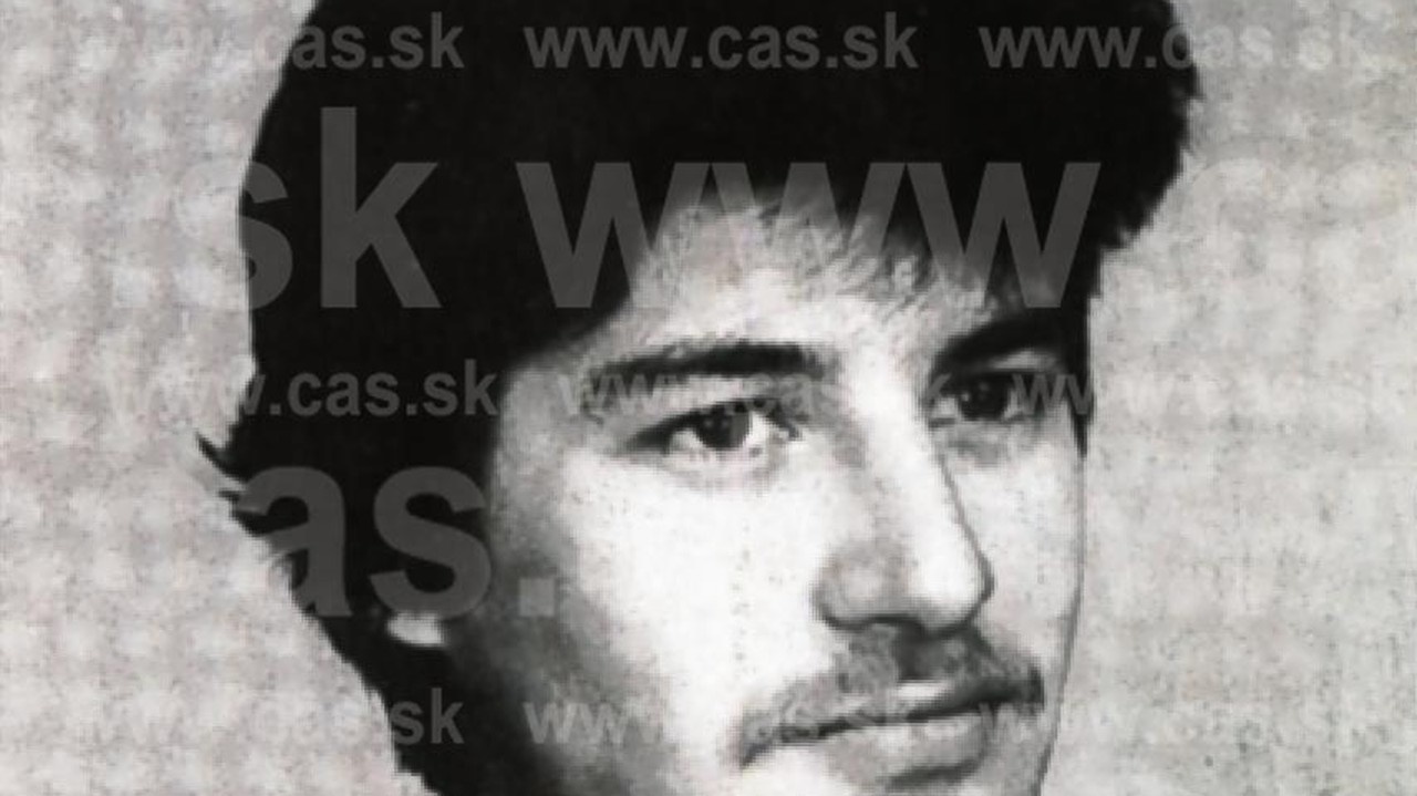Habera sa ako maturant prezentoval výzorom  slušného študenta. 