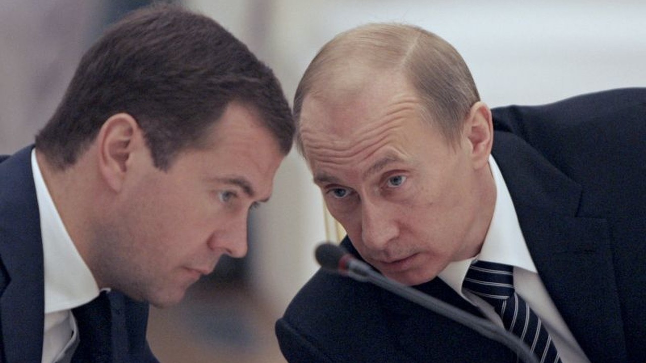 Ruský premiér Putin: Nech EÚ otvorí peňaženku a pomôže Ukrajine!