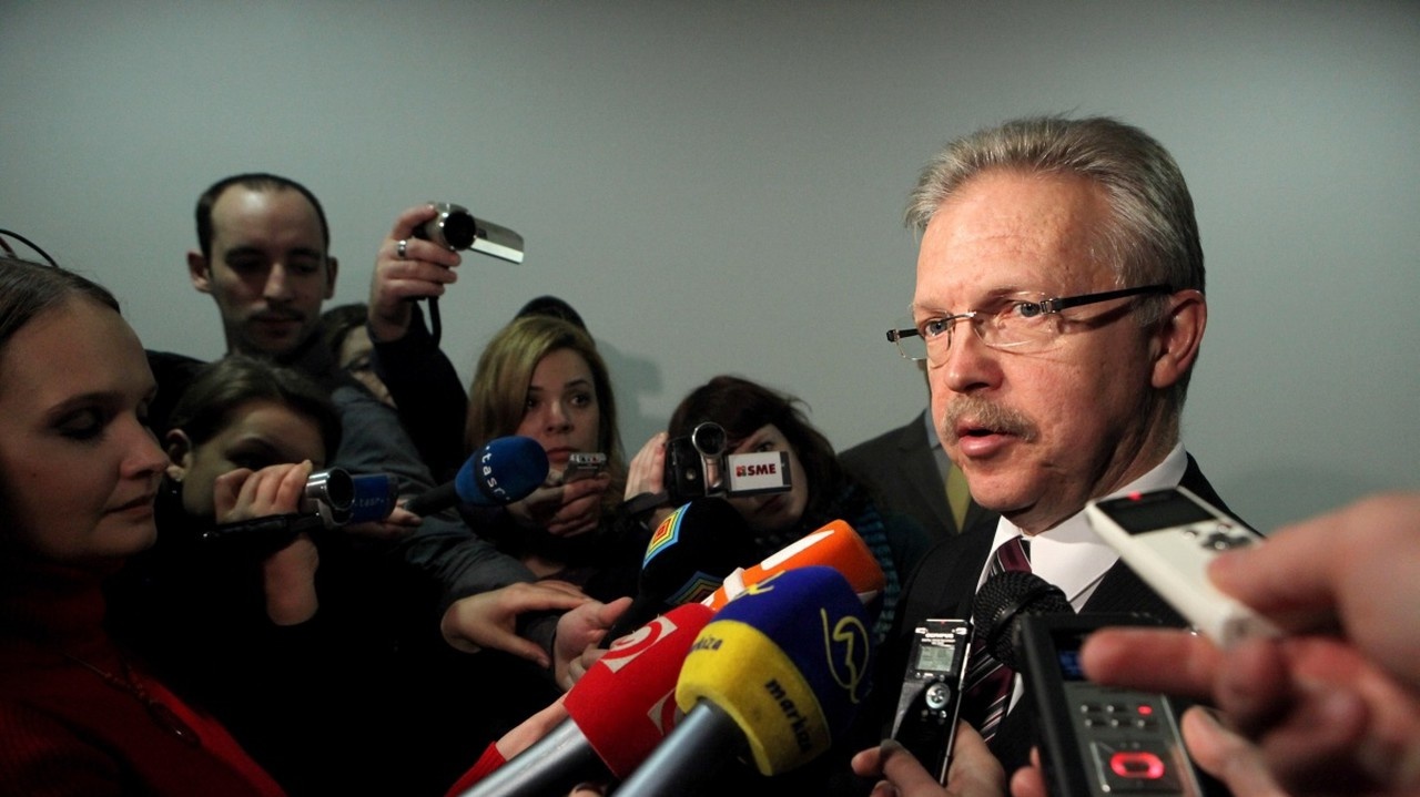 Exprimátor Bratislavy Ďurkovský: Žiarovku sme za 560 eur nevymieňali!