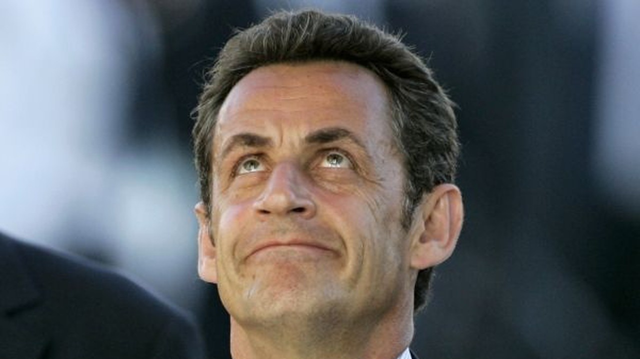 Sarkozy klame: Vymyslel si, že bol pri páde Berlínskeho múru