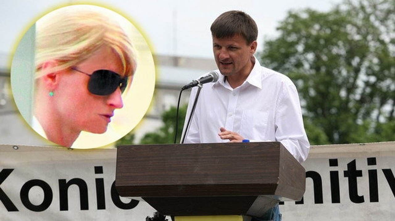 Aktivista Alojz Hlina vyzval Kaliňáka, aby odmenil policajtku Novákovú.