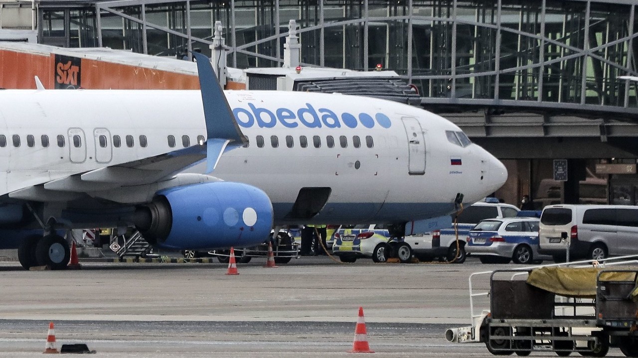 Lietadlo, ktorým známy kritik ruského režimu odletel.