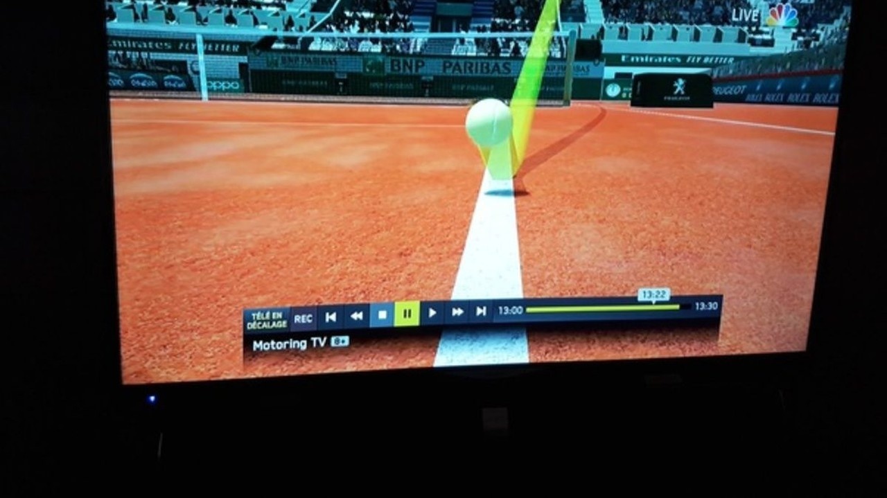 Tenis