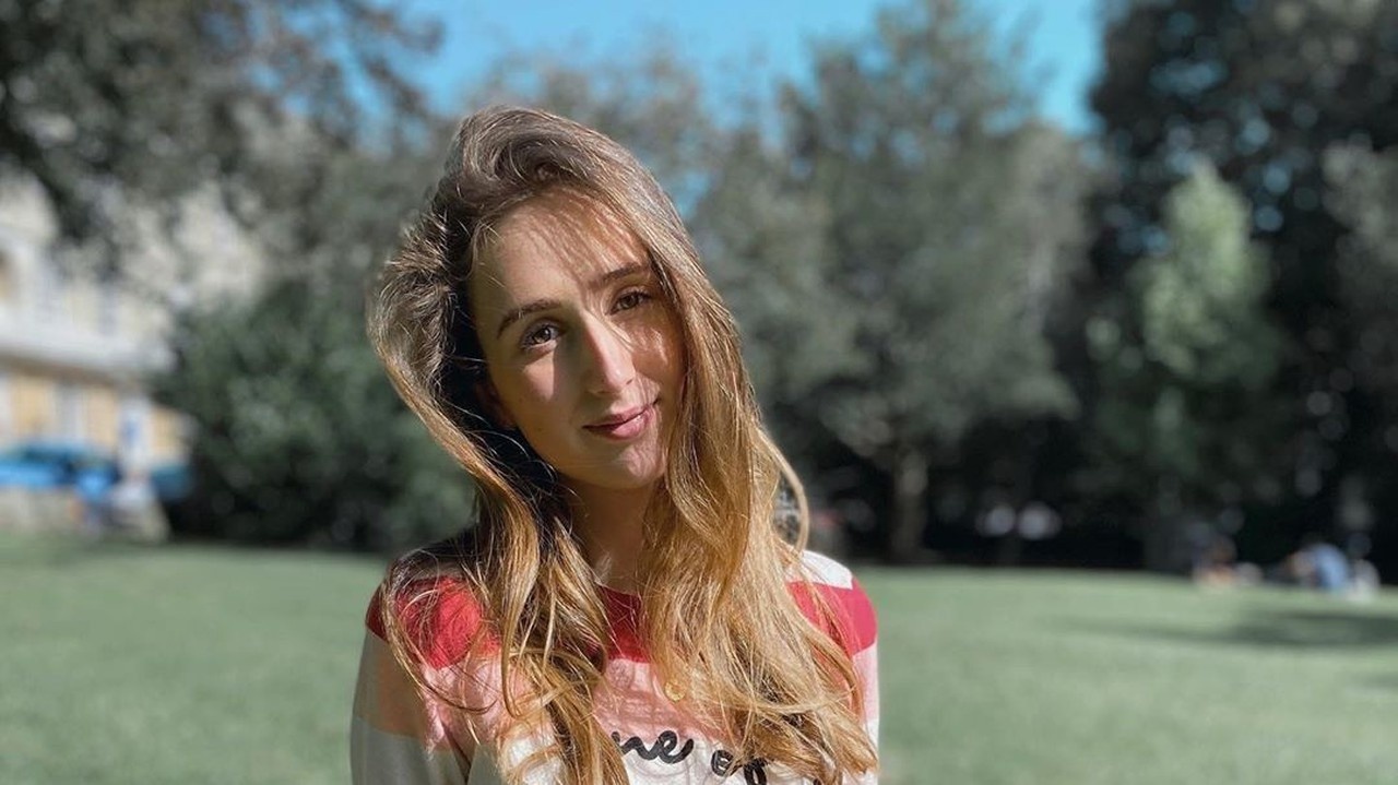 Napriek všetkému zlému, čo sa jej stalo, Madeleine hľadá na svojom príbehu aj niečo pozitívne.