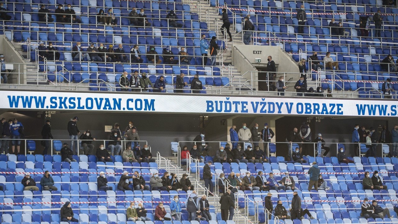 Slovan Bratislava deklasoval na Tehelnom poli MFK Ružomberok 5:0.