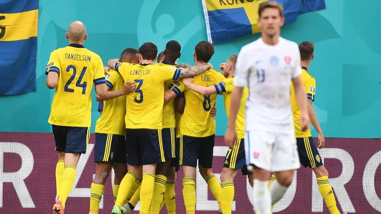 Švédi sa tešia po strelenom góle v súboji so SR
