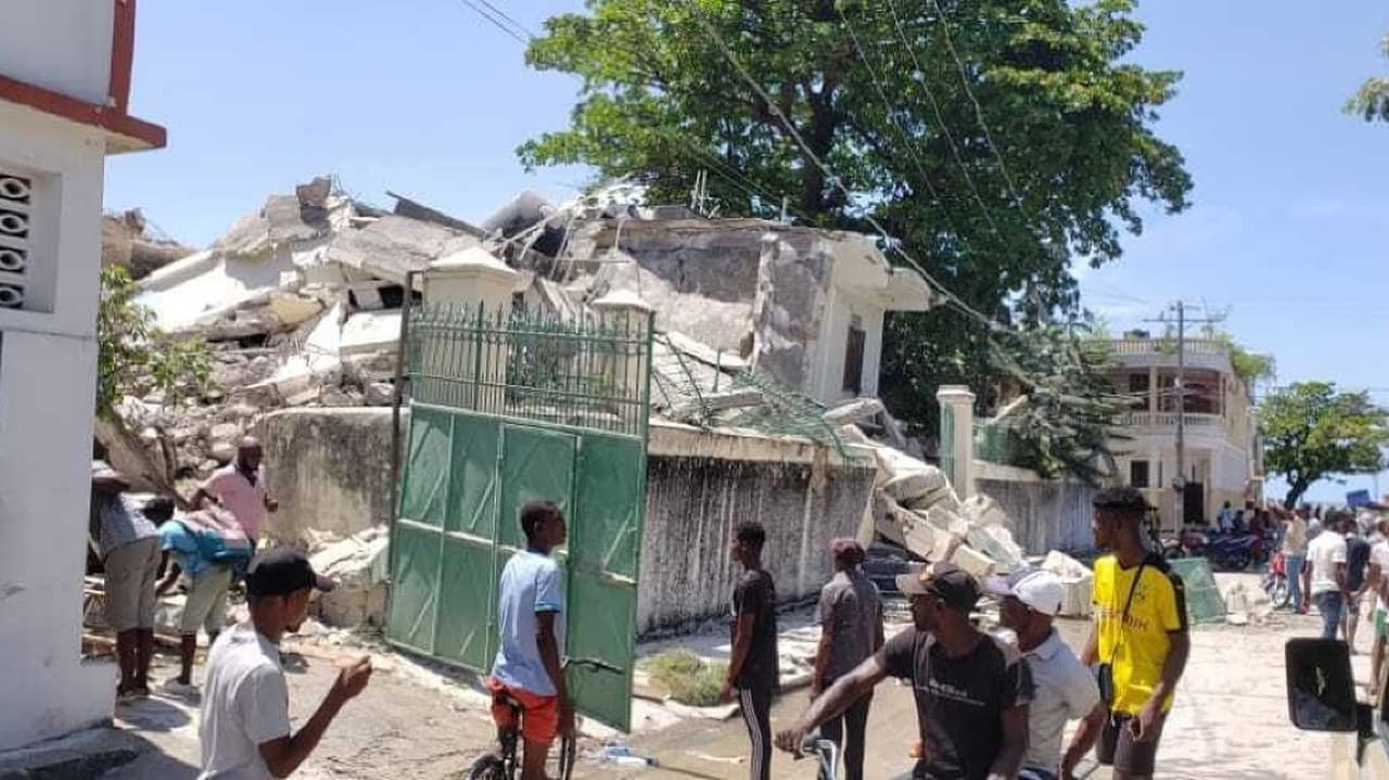 Haiti zasiahlo zemetrasenie s magnitúdou 7,2.