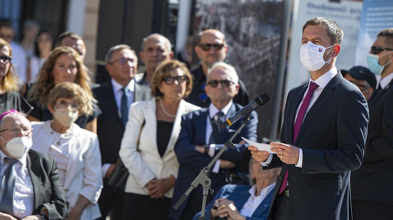 Pamätný deň obetí holokaustu a rasového násilia za účasti predsedu vlády SR Eduarda Hegera, predsedu Národnej rady SR Borisa Kollára a ďalších hostí.