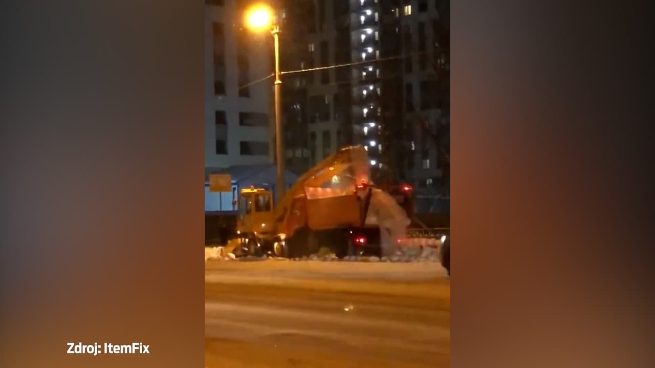 Nepozornosť sa nevypláca: Toto odhŕňanie snehu potrvá, kým sa sám neroztopí!