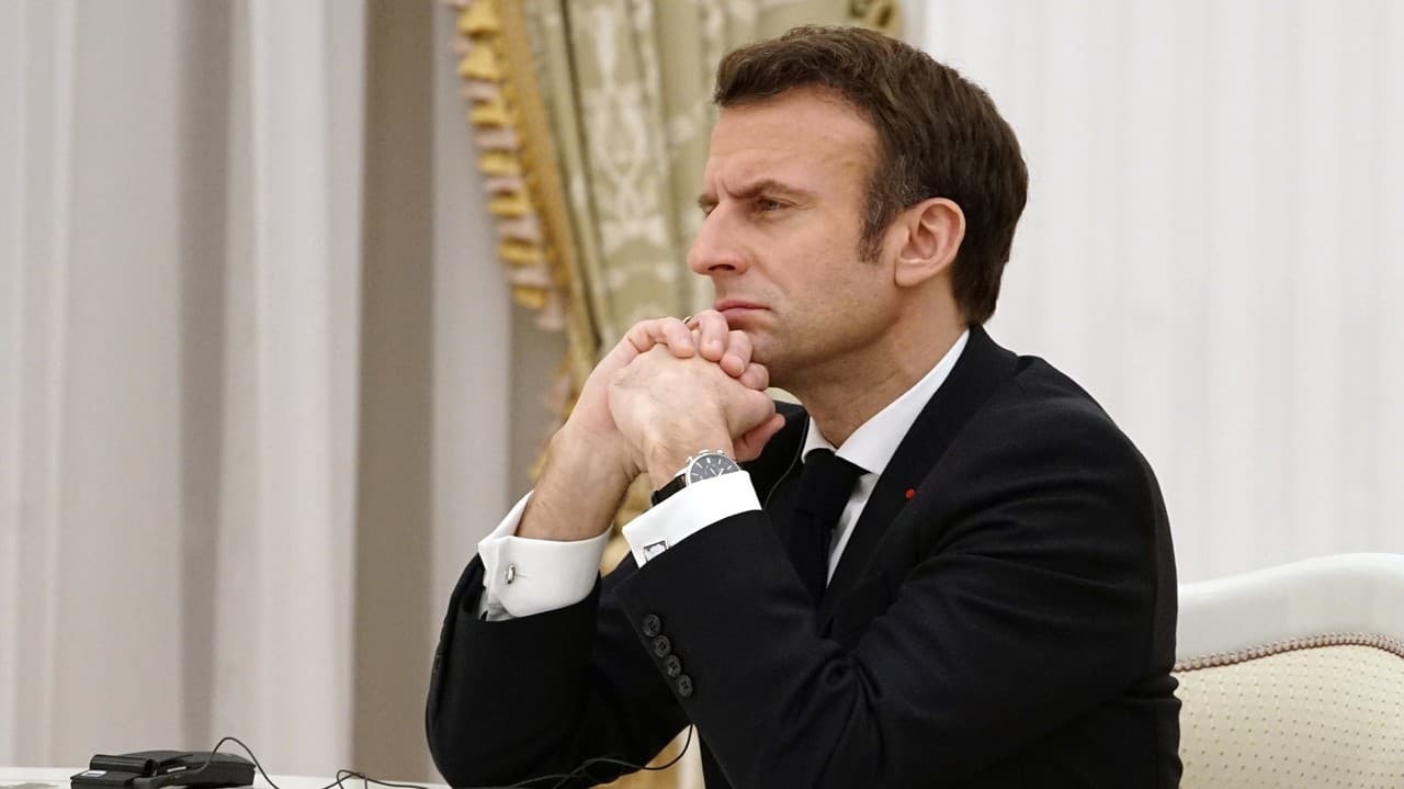 Macron admet : la Russie est un pays européen, nous devons travailler avec eux pour construire la paix