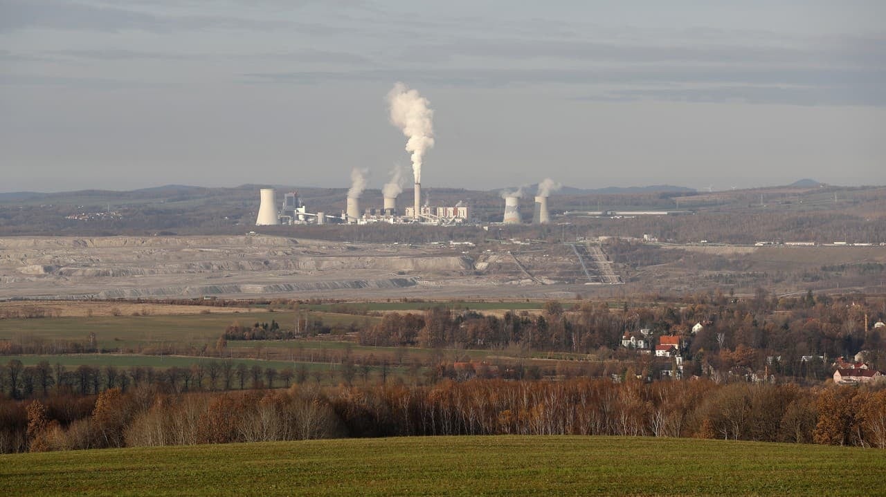 Polska nie zapłaciła kary za kopalnię Turów, UE ogłosiła stanowczą decyzję: tak wypłaci pieniądze z kraju
