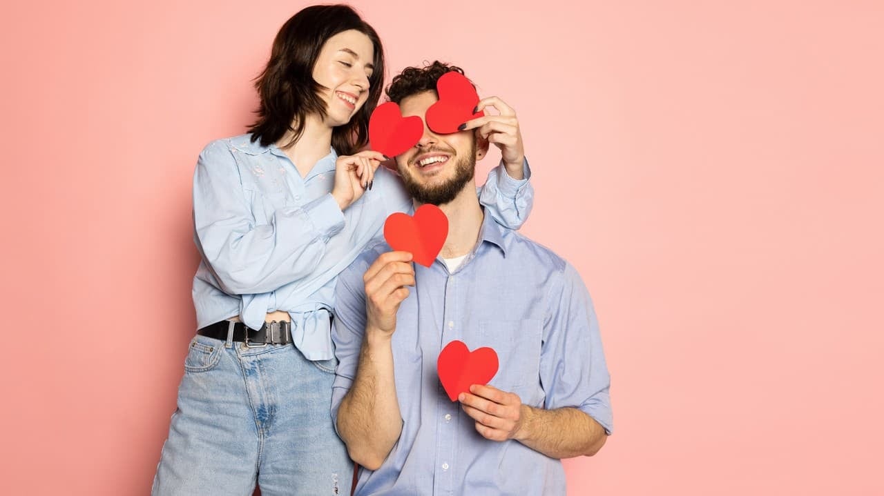 Des psychologues se sont penchés sur des couples du monde entier : quel sexe dit « je t’aime » en premier ?