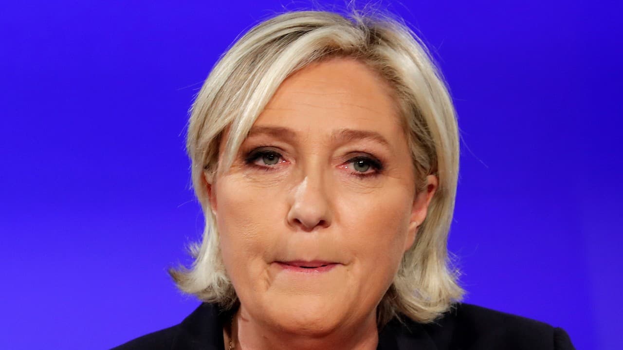 Le candidat à la présidentielle française détourne des dizaines de milliers d’euros : le Parlement européen veut les récupérer
