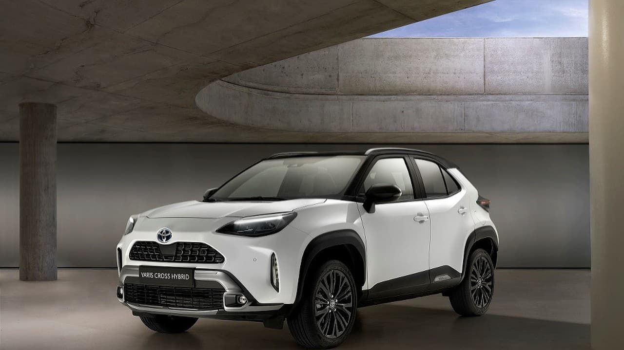 Toyota Yaris Cross sa stala Svetovým mestským autom roka 2022