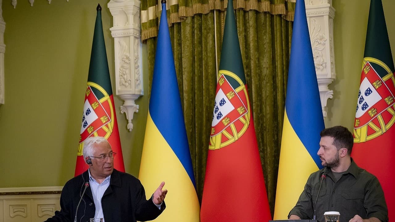 Prezident Zelenskyj sa stretol s portugalským premiérom Costom.