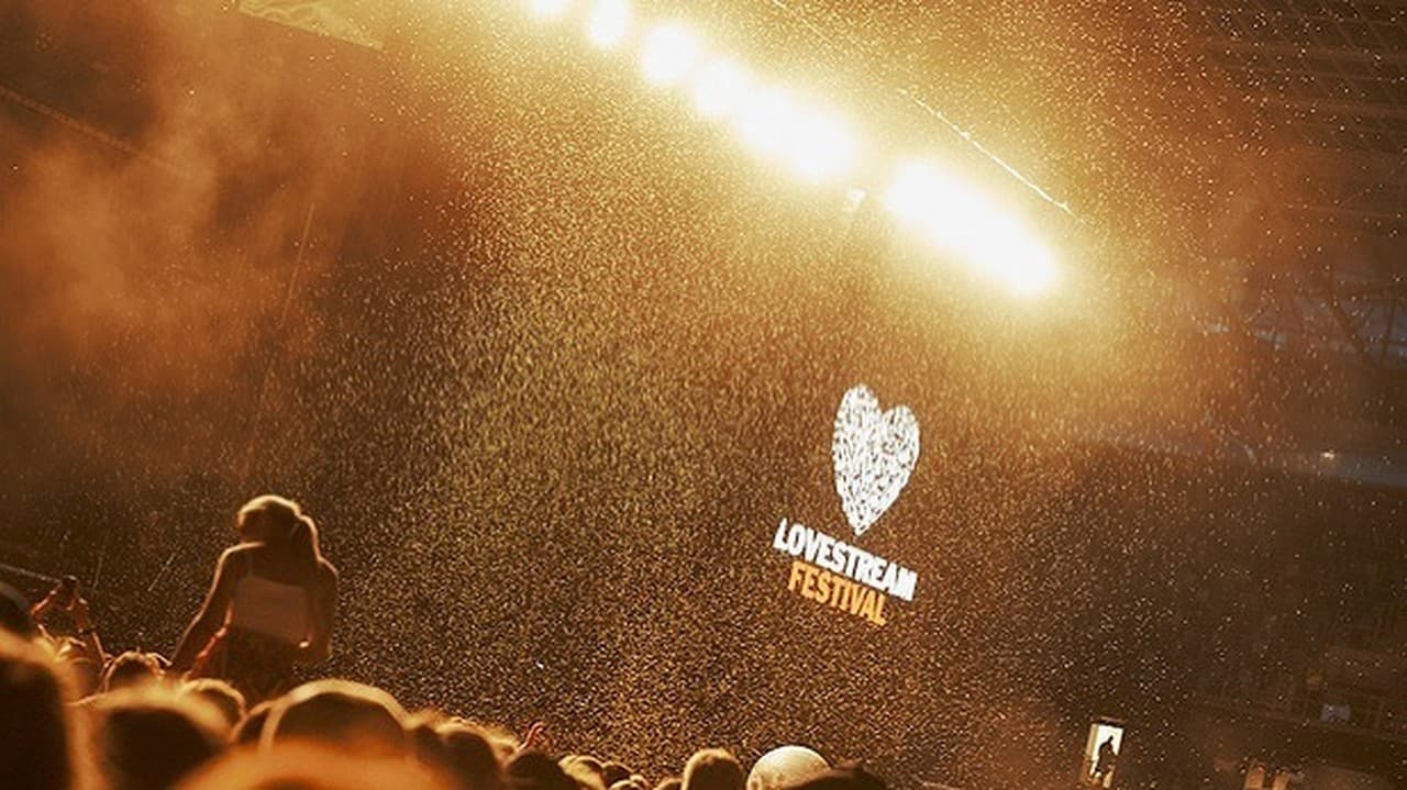 Ľudí pritiahli najmä svetové mená ako Dua Lipa či Red Hot Chili Peppers, ktorí mali na Slovensku svoju premiéru.