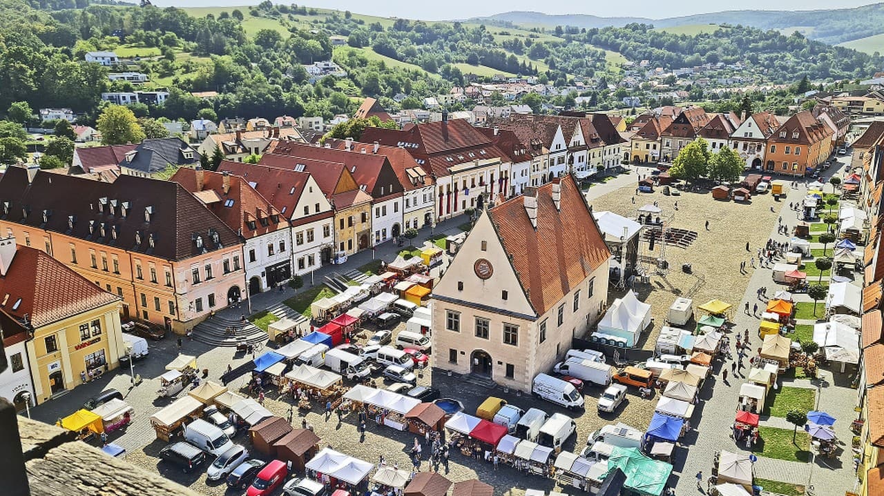 V Bardejove sa stretlo takmer 500 predajcov.