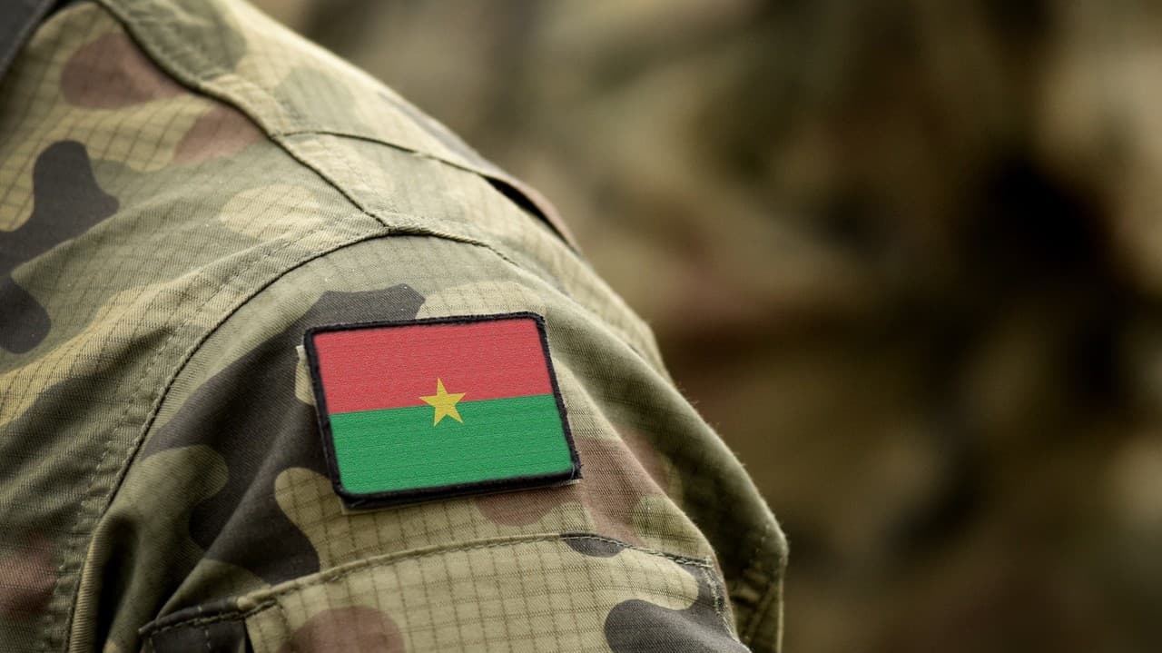 Le dirigeant déchu au Burkina Faso aurait remis sa démission : il veut protéger le pays