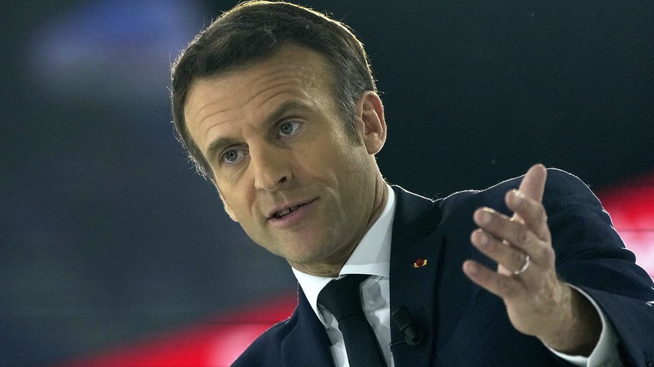 Le président Macron a un scandale autour du cou : le chef de son cabinet fait face à une grave accusation