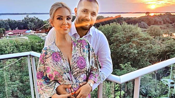 S priateľom sú spolu len pár mesiacov.