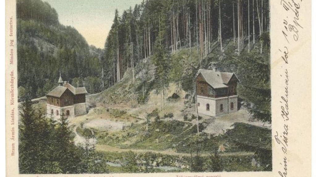 Vila Arpád (vľavo) a Alžbeta (prvá polovica 20. storočia).