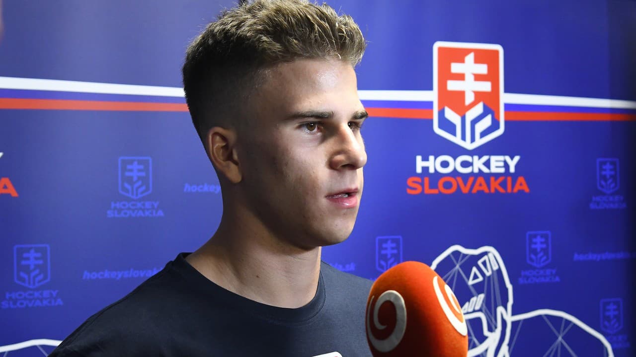 Tvrdé odhalenie zámorského novinára: Mešár zažíva v kabíne peklo!