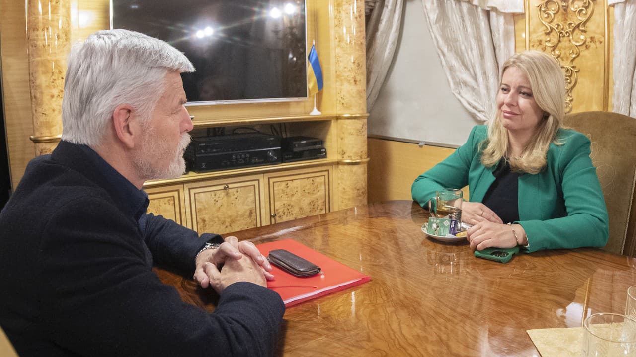 Prezidentka SR Zuzana Čaputová spolu s českým prezidentom Petrom Pavlom pricestovali na návštevu Ukrajiny.