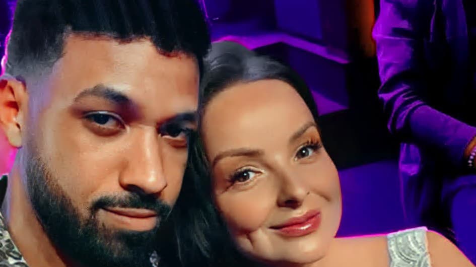 Viktor a Daniela sa k sebe takto túlili.