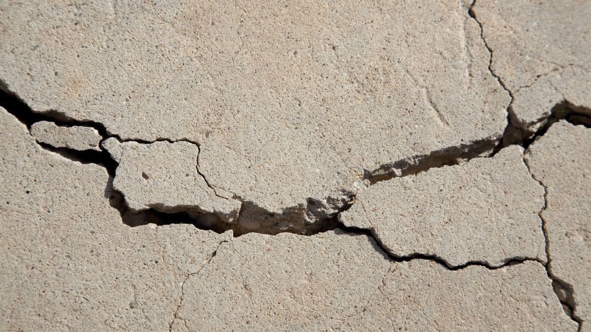 Le tremblement de terre le plus fort depuis plus de 50 ans !  La France est sous le choc : certaines personnes sont sans abri