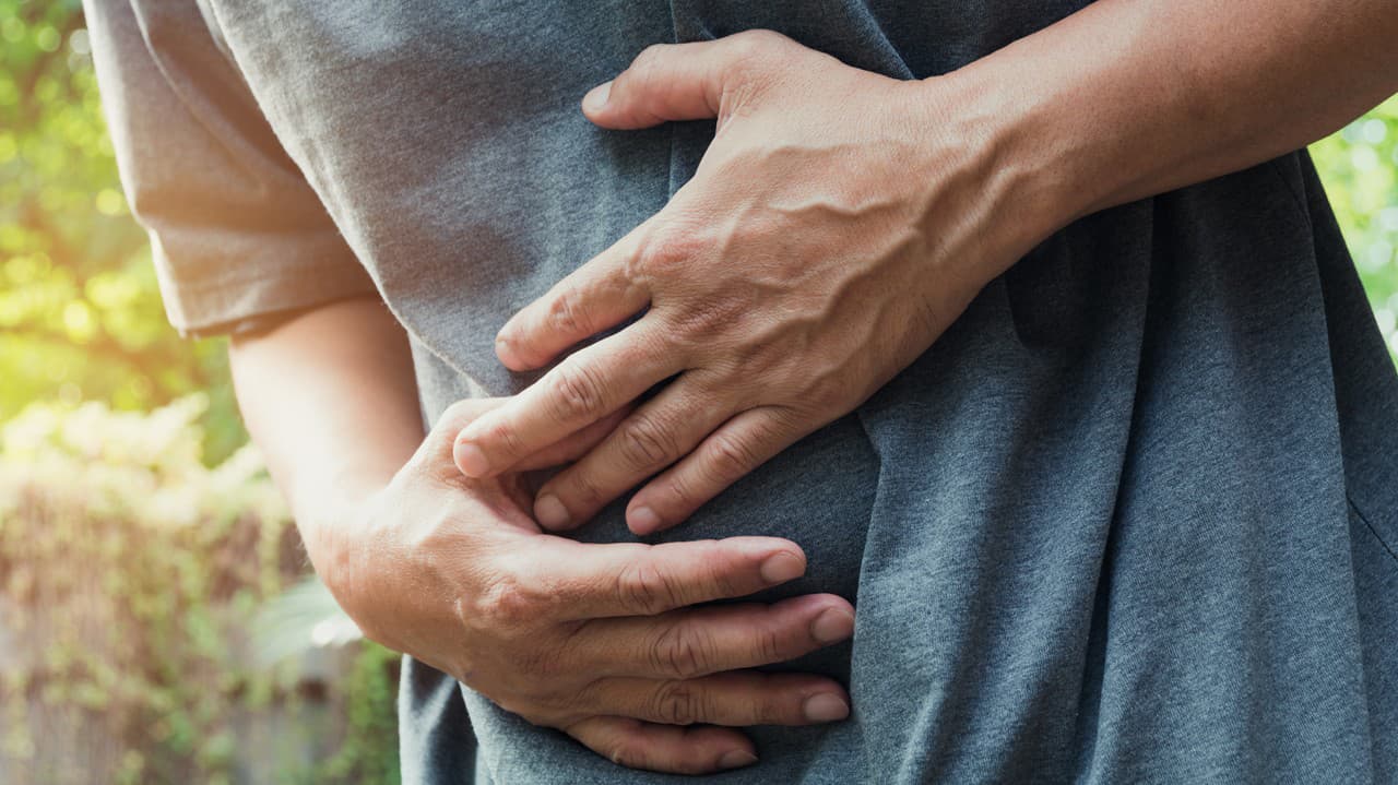 Mladík sa sťažoval na silné bolesti: Lekári išli puknúť od smiechu! Vážne si strčil....