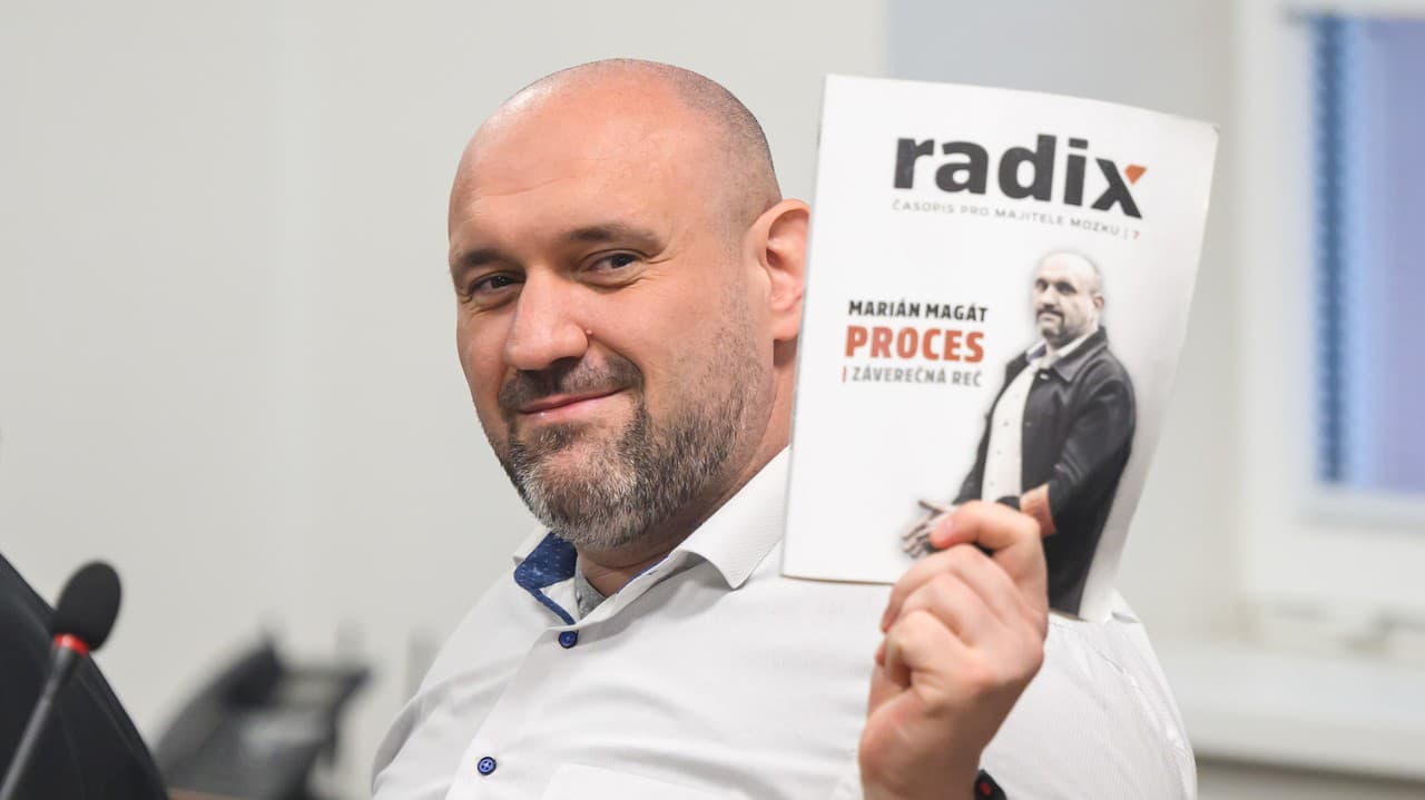 Na snímke obžalovaný Marián Magát prichádza na pojednávanie na Špecializovanom trestnom súde (ŠTS) v Pezinku 23. októbra 2024.