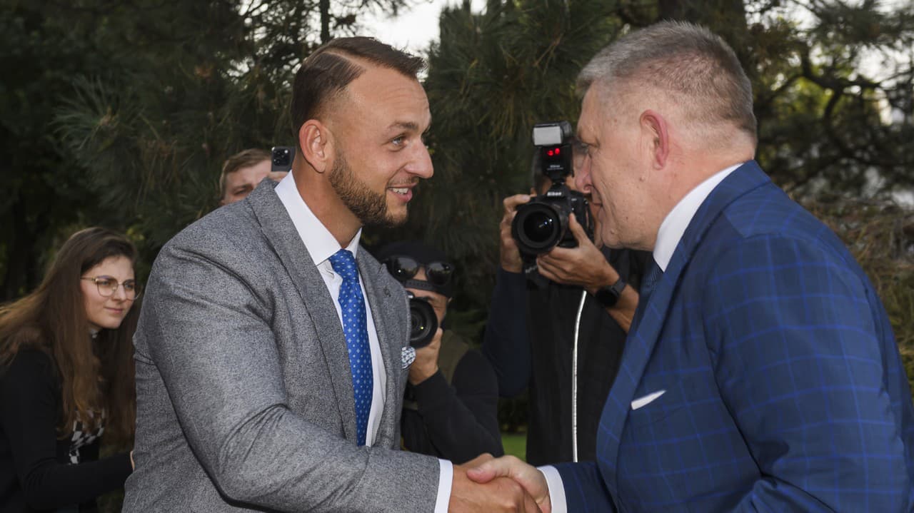 Šutaj Eštok prehovoril o situácii c koalícii: Blížia sa k DOHODE?! Vyjadril sa aj k odídencom Hlasu