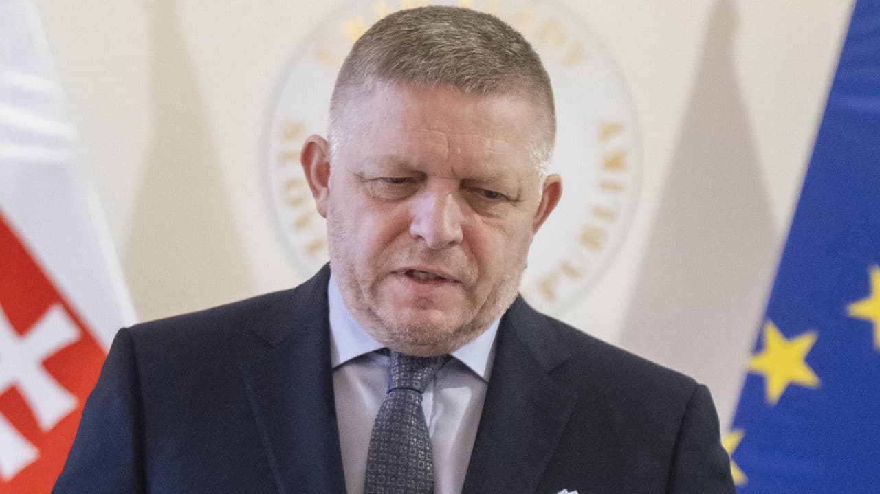 Ukotvia sa v ústave dve pohlavia? Premiér Fico prehovoril, či prebiehajú rokovania o zmenách