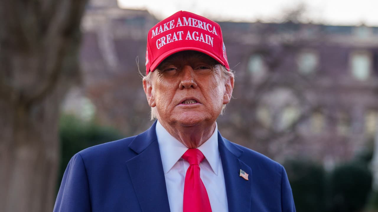 Trump klepol NOVINÁROM po prstoch: Všetky tituly mali jedno SPOLOČNÉ! Čo bude ďalej?