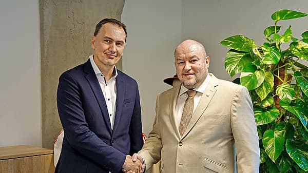 Zlatí chlapci ako posily na ministerstve! Koho Huliak zlanáril do tímu okrem Šatana?