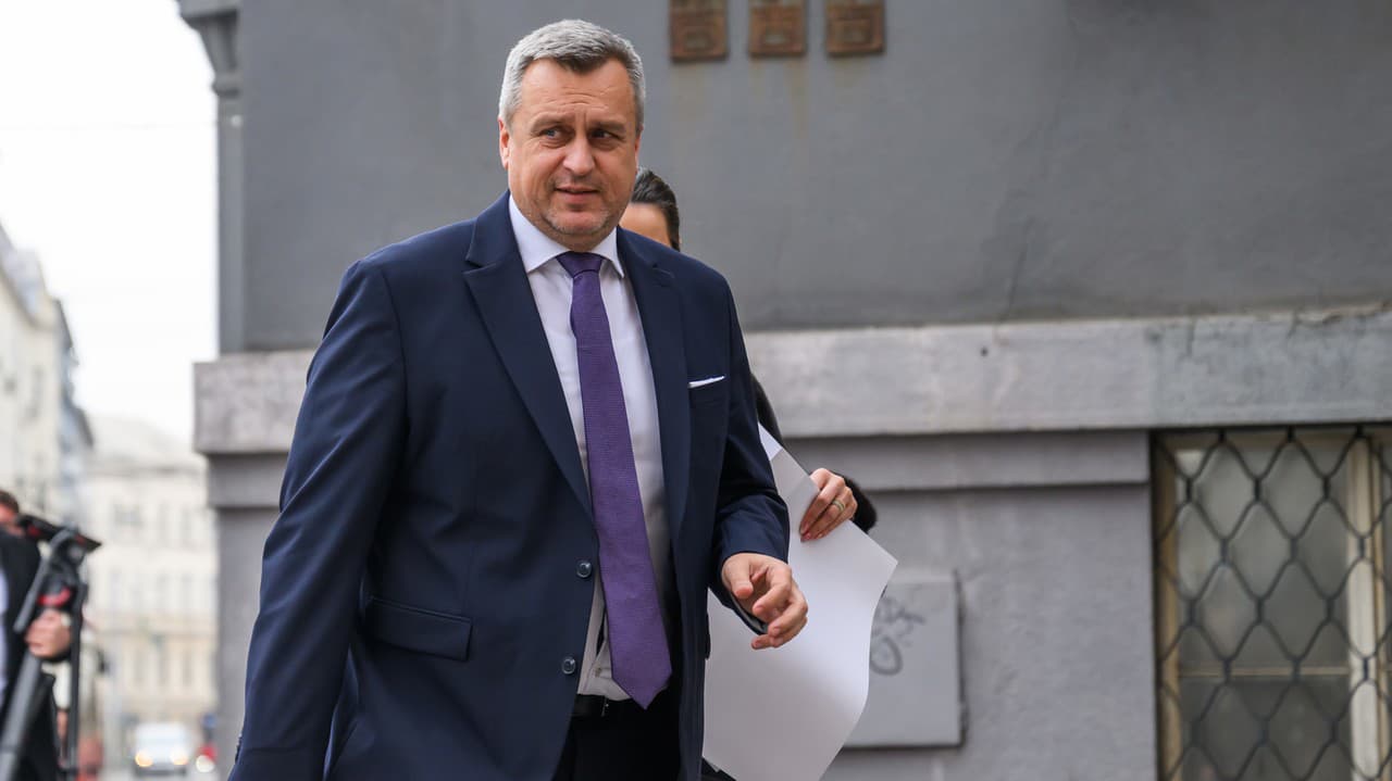 Trestné oznámenie na SNS! Andrej Danko vypovedal na polícii: Jasný ODKAZ predsedu národniarov