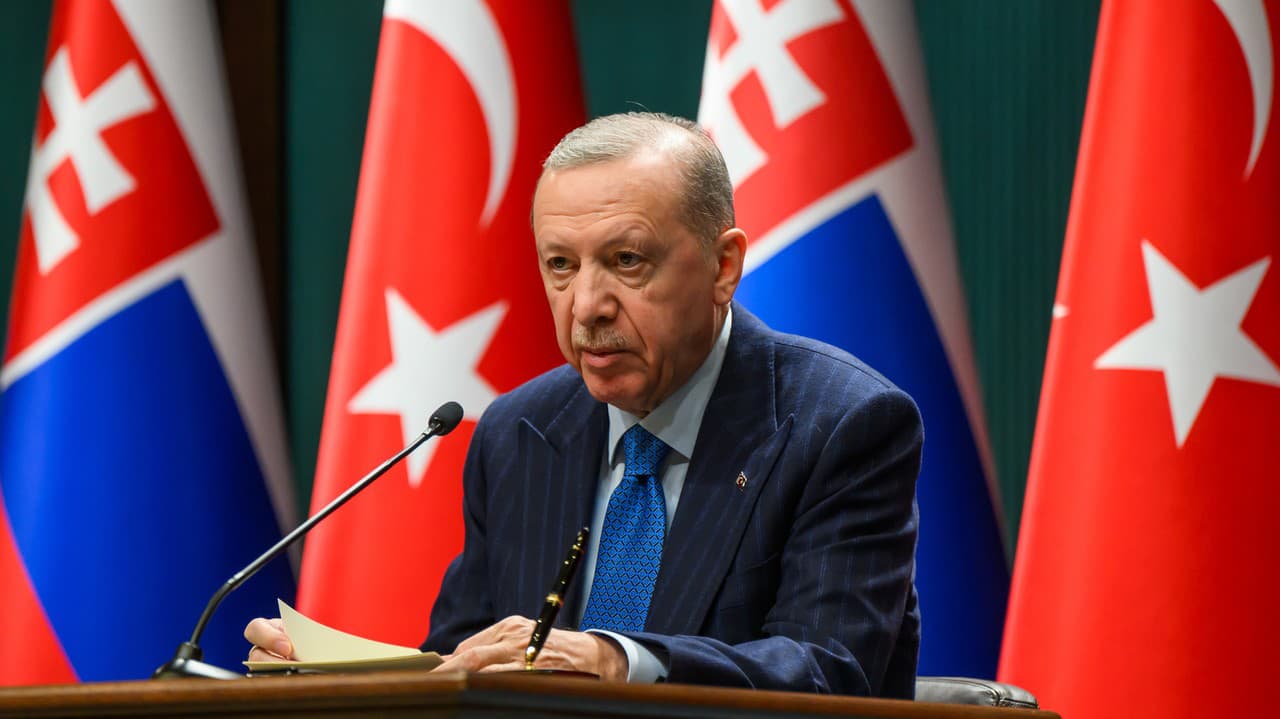 Primátor Istanbulu sa obul do Erdogana: Nikto v Turecku nie je v bezpečí! Premenil ho na republiku...