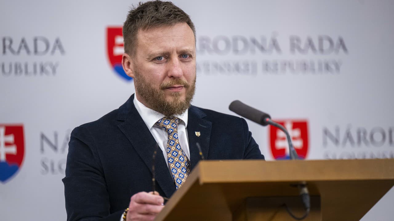 Čo sa stane s pandemickou pracovnou skupinou okolo Kotlára? Toto navrhuje rezort zdravotníctva