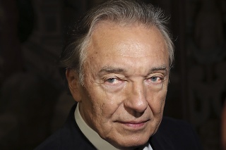 Karel Gott (76).