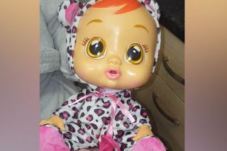 Plačúca bábika Lea šokovala rodičov.