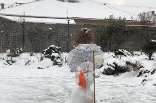 V Nitre si počas sviatkov vytvorili vtipného snehuliaka!