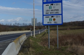 Vláda odklepla pravidlá týkajúce sa Slovákov prichádzajúcich zo zahraničia (ilustračné foto).