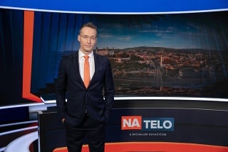 Michal Kovačič:  Už počas štúdií na  právnickej fakulte začal pracovať v televízii.  Ako redaktor Televíznych novín pracuje  v Markíze od roku  2008. 