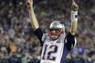Tom Brady je v americkom futbale legendou.