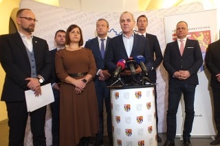 Stretnutie všetkých županov a ich zástupcov prebehlo v Košiciach, pričom hlas mali jednotný.